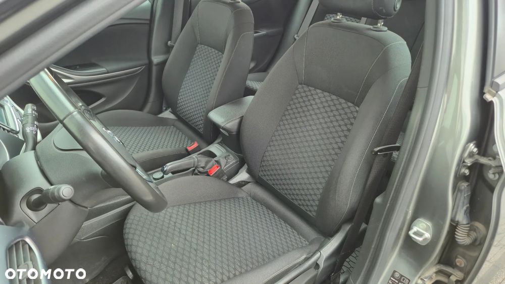 Opel Astra 1.4 T Enjoy - 12