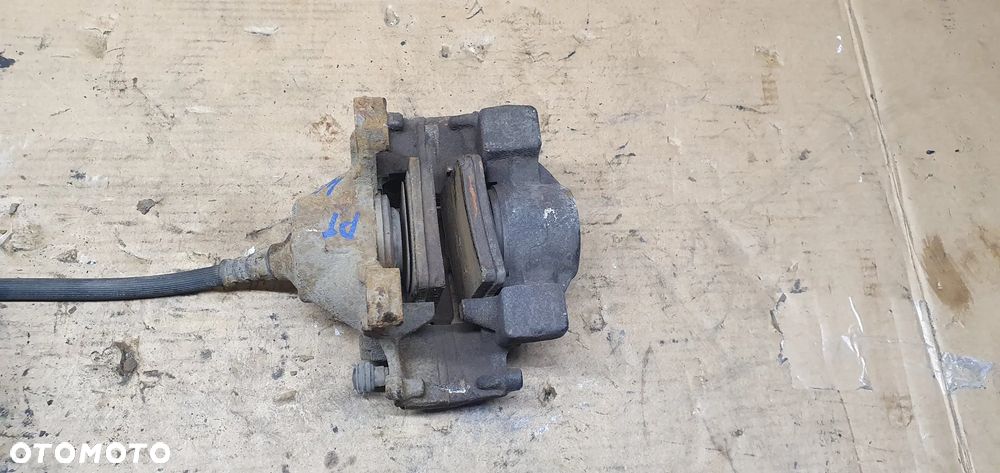 Zacisk hamulcowy prawy tył tylny prawy Mercedes W203 W209 - 4