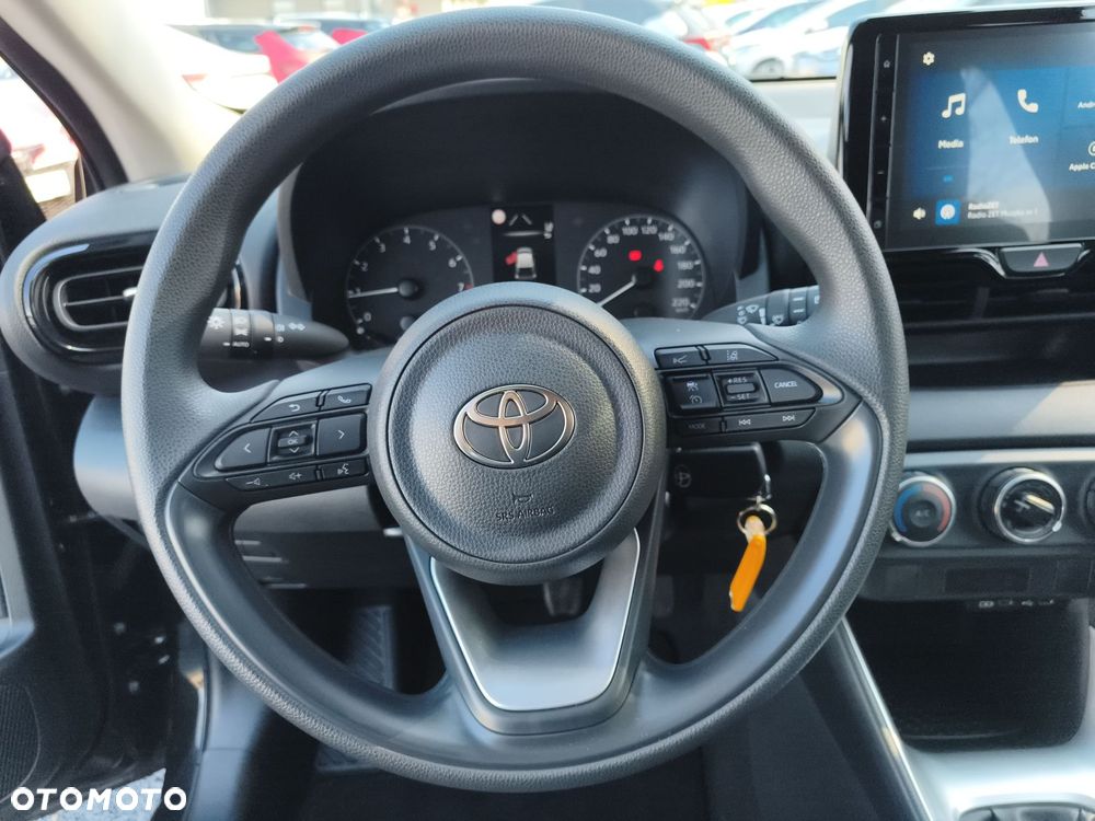 Toyota Yaris - 17