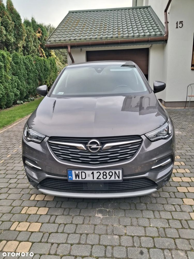 Opel Grandland X 1.2 T GPF Design&Tech S&S - 18