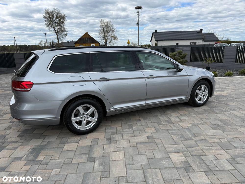 Volkswagen Passat 2.0 TDI (BlueMotion Technology) DSG Highline - 13