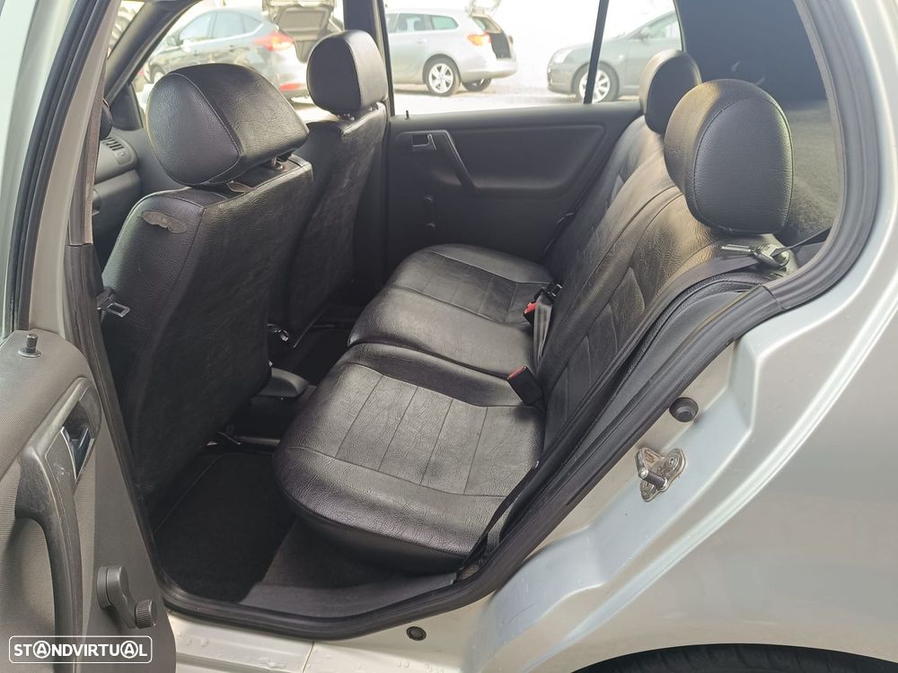 VW Polo 1.4 TDi Trendline - 11