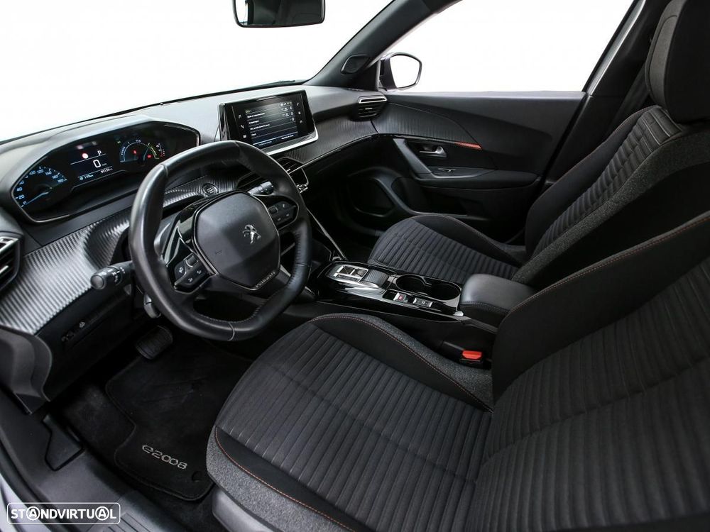 Peugeot e-2008 50 kWh Active Pack - 10