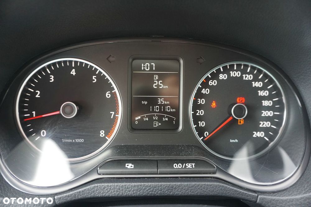Volkswagen Polo 1.2 Comfortline - 8