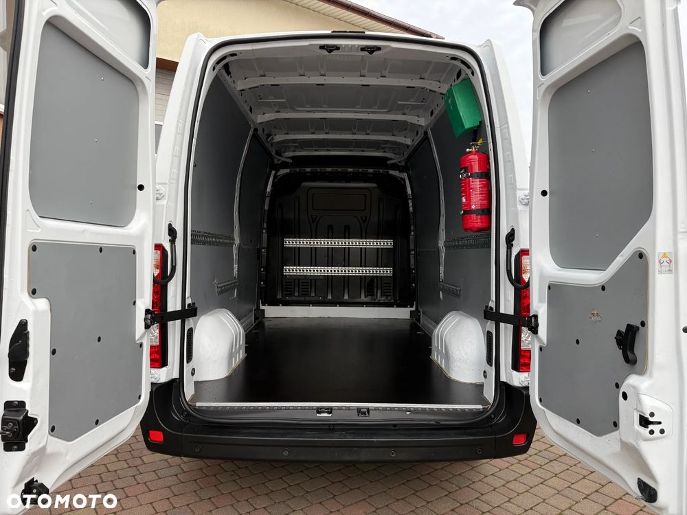 Renault Master L2H2 - 8