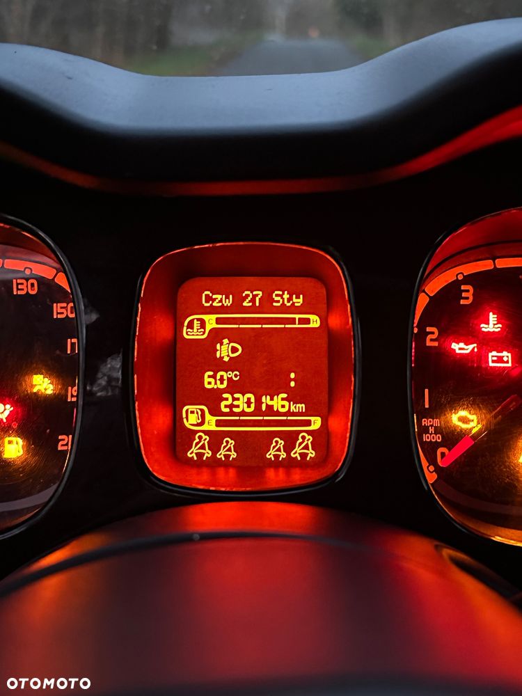Fiat Panda 0.9 TwinAir Lounge S&S EU6 - 9