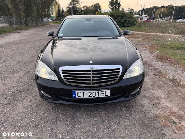 Mercedes-Benz S-Class 2006 photo 2