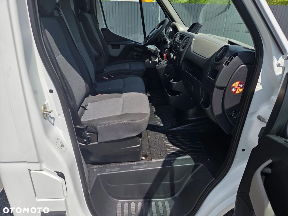 Renault Master - 22