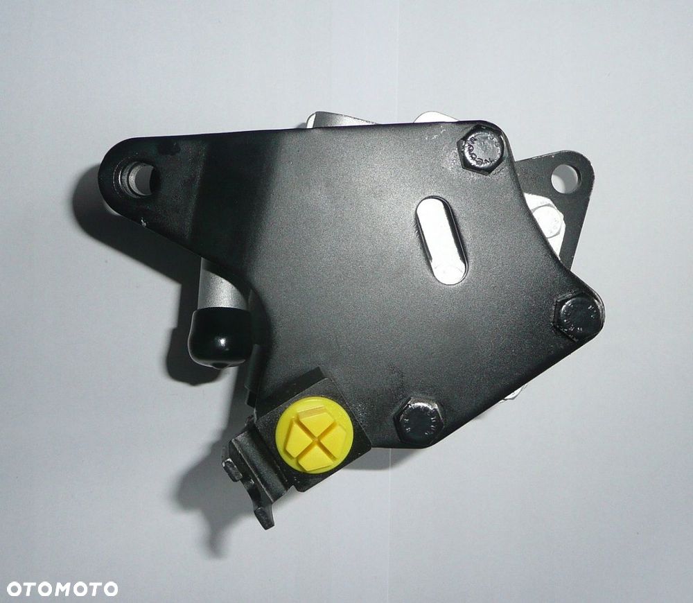 POMPA WSPOMAGANIA NISSAN MICRA II K11 1.0 1.3 93- - 3