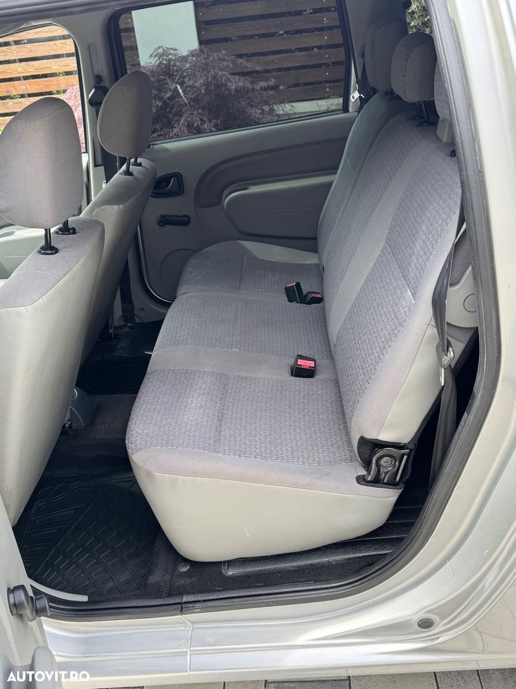 Dacia Logan 1.6 Prestige - 5