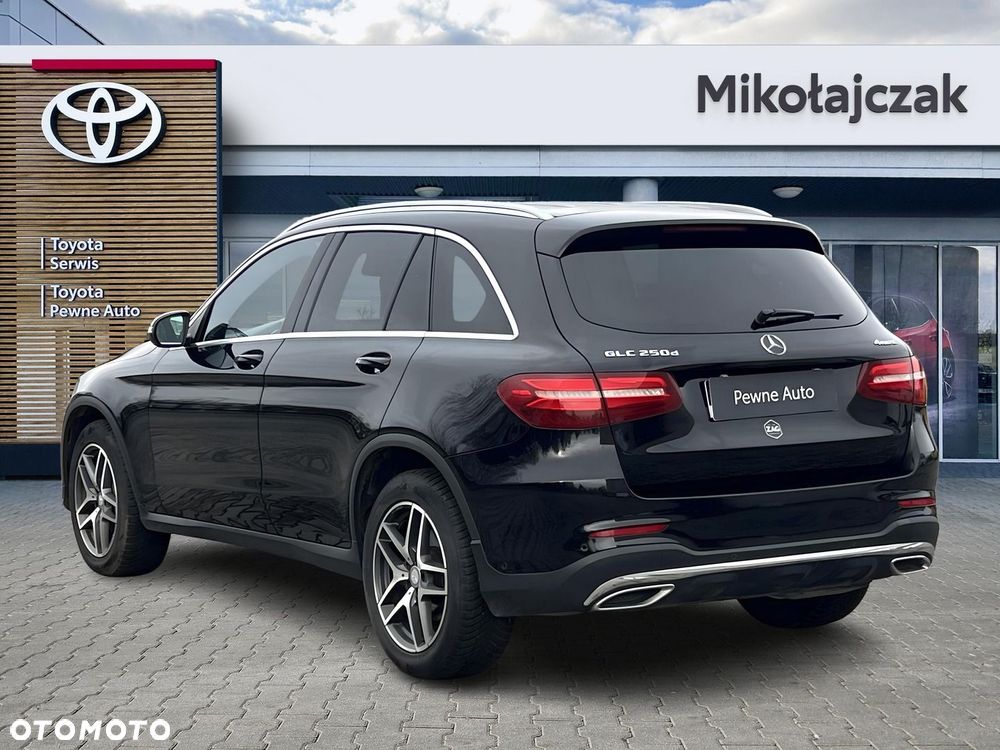Mercedes-Benz GLC 220 d 4-Matic - 3