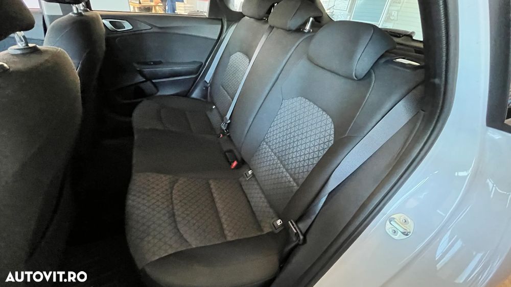 Kia Ceed 1.5 T-GDI 6MT Best - 7