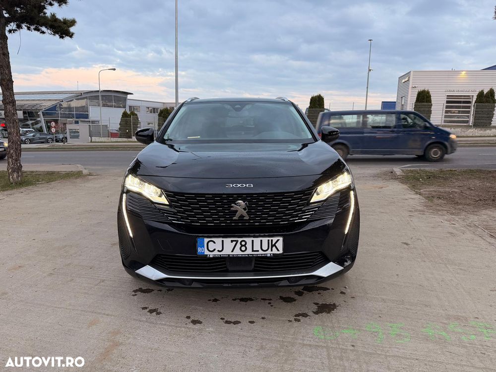 Peugeot 3008 1.2 PureTech Turbo S&S EAT8 Allure - 4