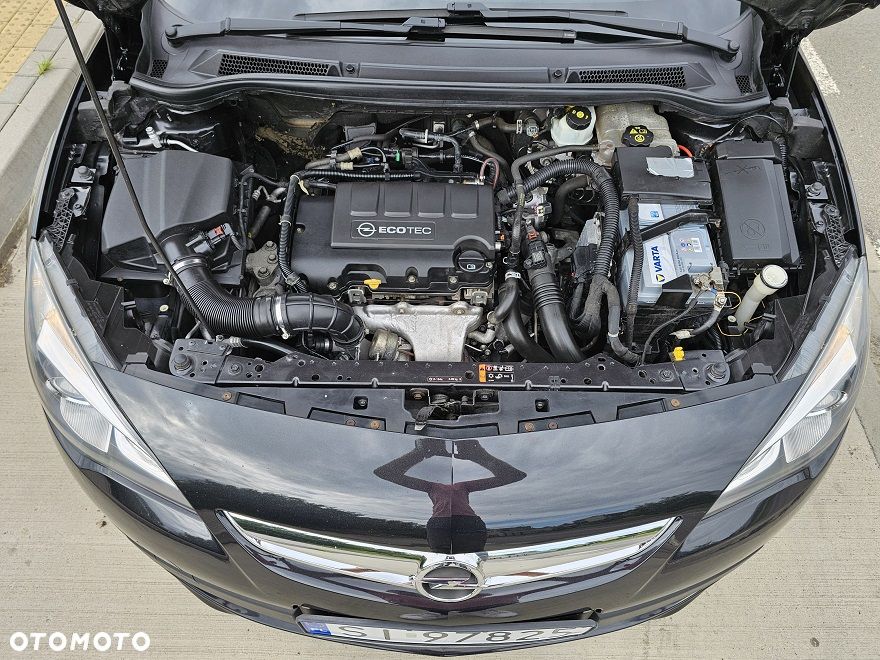 Opel Astra 1.4 Turbo - 27