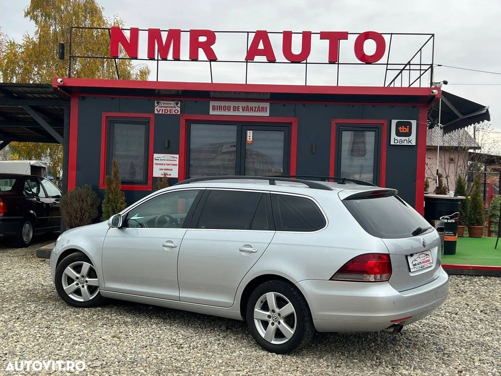 Volkswagen Golf 1.4 TSI Exclusive - 3