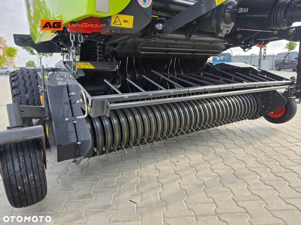 Claas Variant 460 RF 2016R - 8