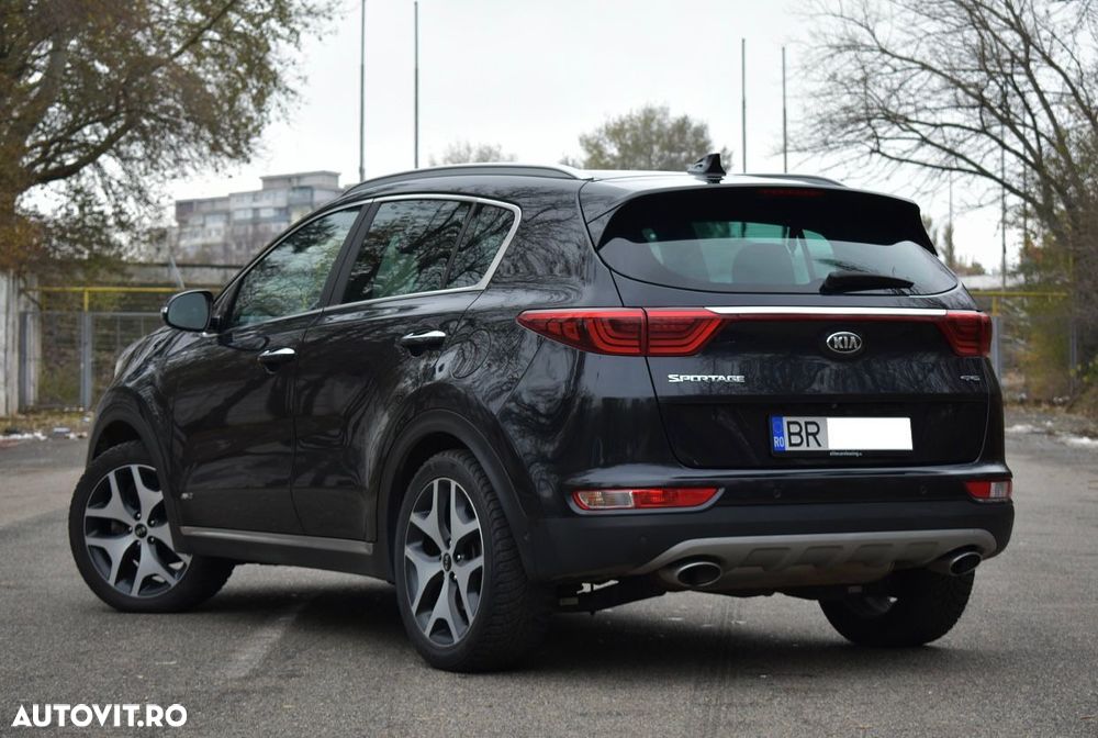 Kia Sportage 2,0 CRDI AWD Aut. GT Line - 3