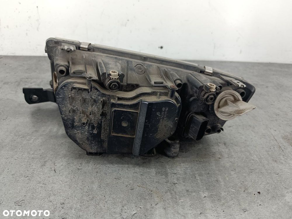 LAMPA PRZÓD PRAWA SKODA FABIA I FL - 2