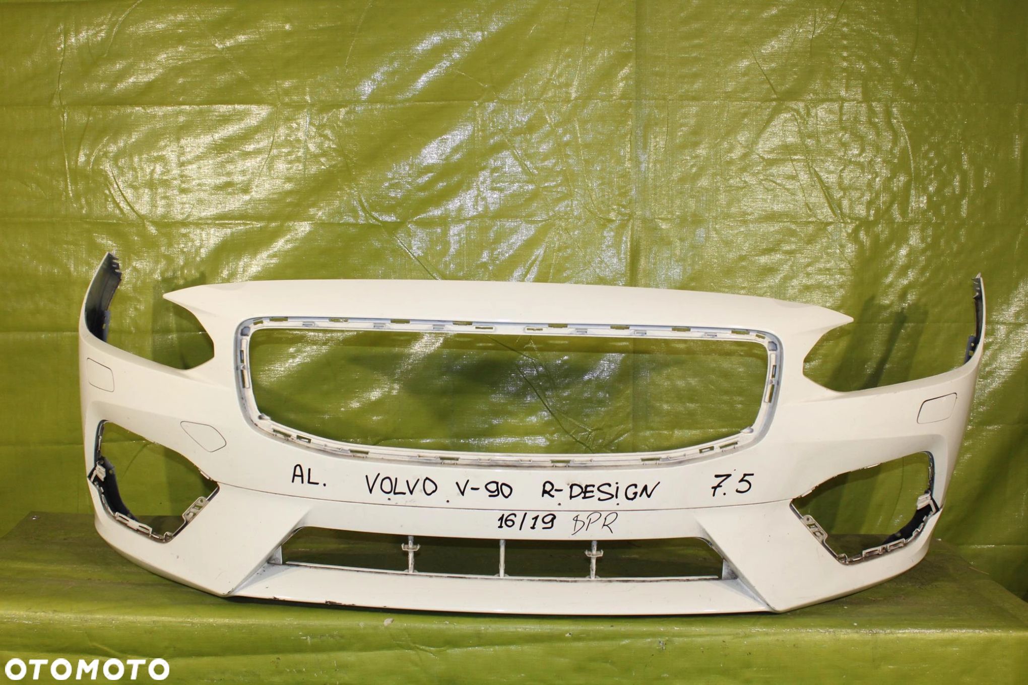 Zderzak przód Volvo V90 po 2016r. R-design - 1