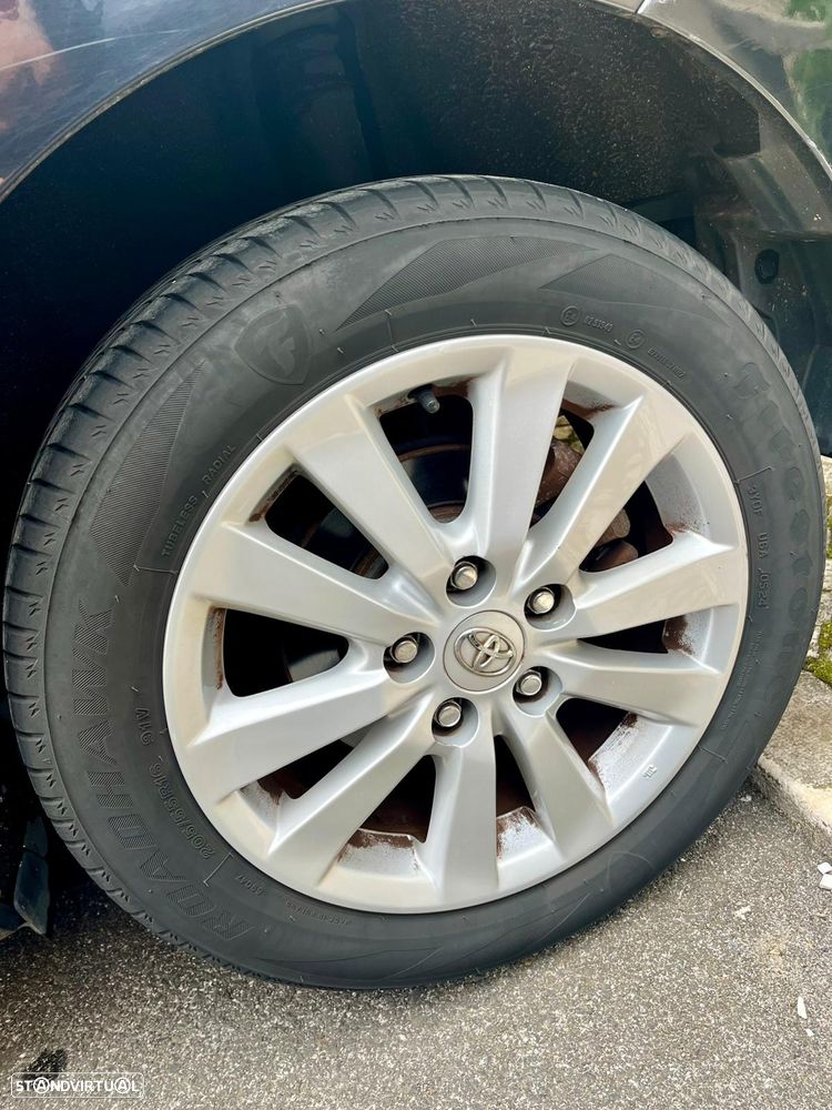 Toyota Auris 1.4 D-4D - 13