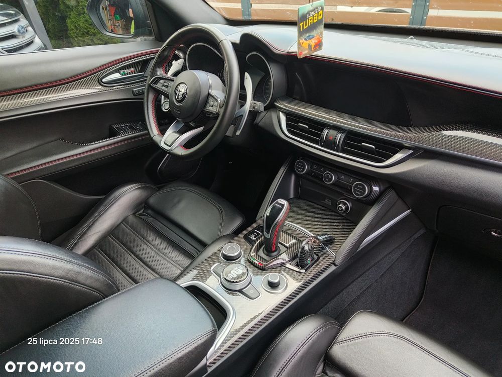 Alfa Romeo Stelvio 2.0 Turbo 16V AT8-Q4 Estrema - 20