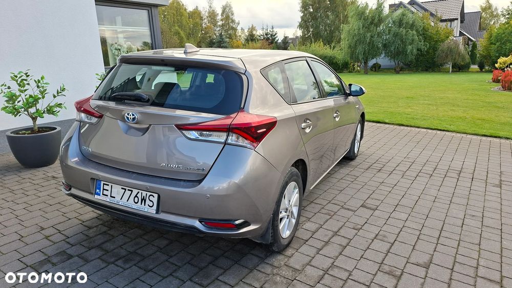 Toyota Auris 1.8 HSD Luna - 3
