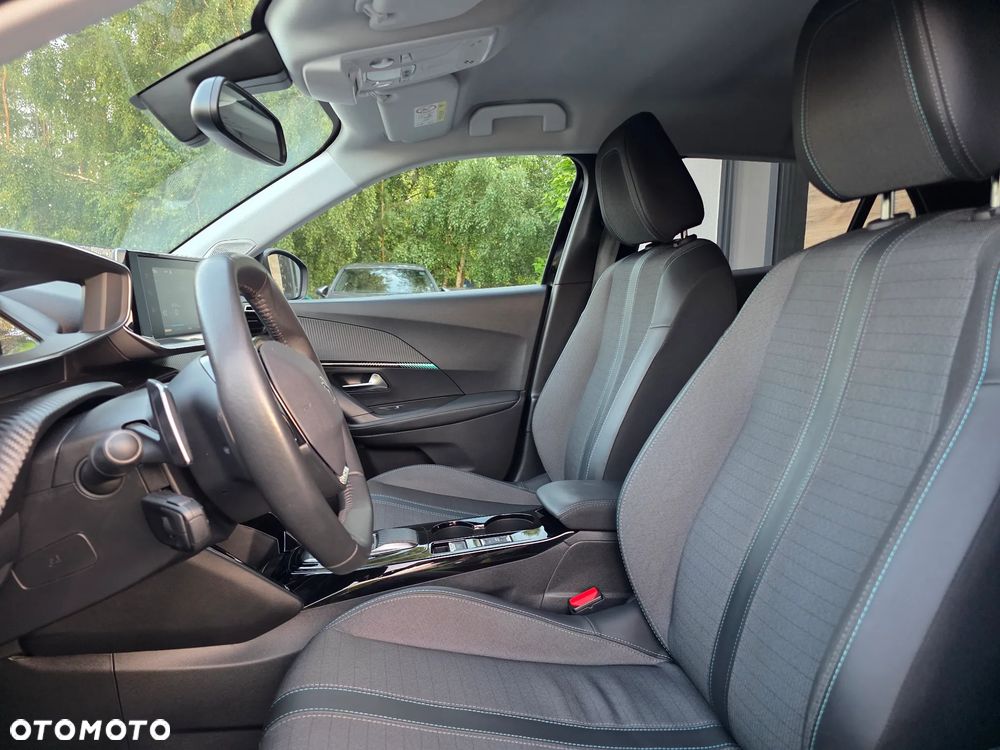 Peugeot 2008 1.2 PureTech Allure S&S EAT8 - 7