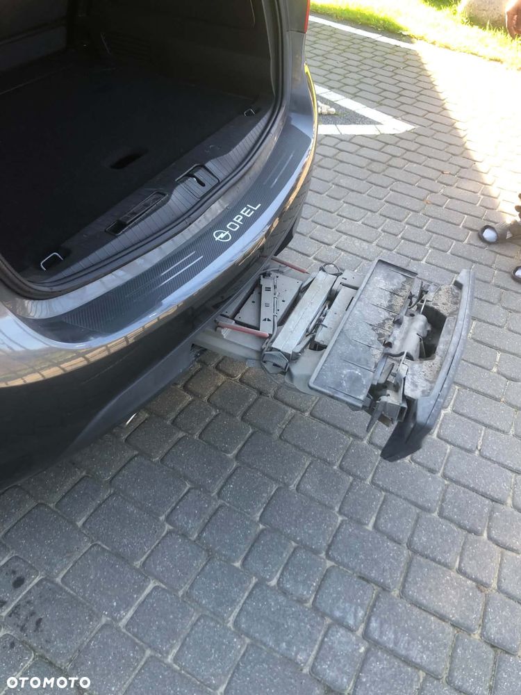 Opel Meriva - 12