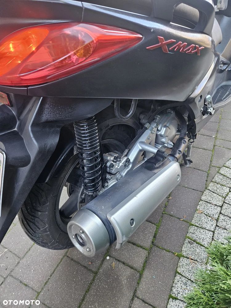 Yamaha X-max - 14