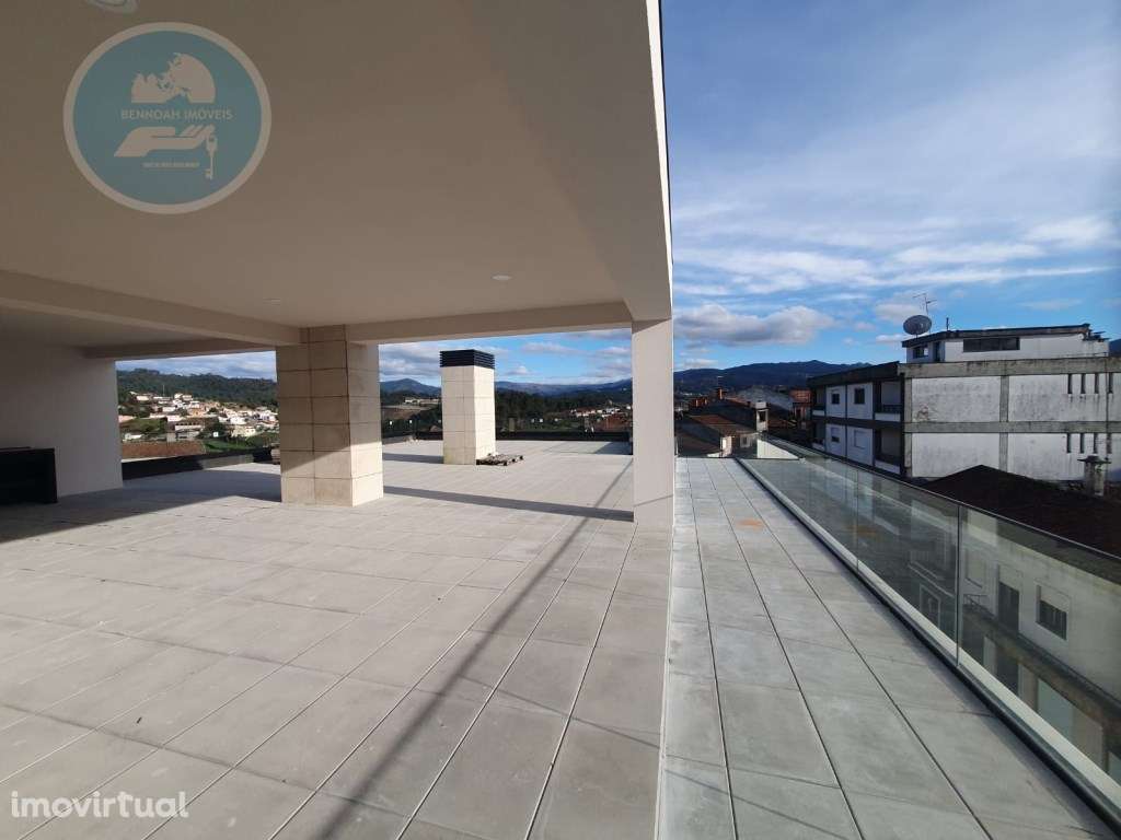 Penthouse T3 Arco de Baúlhe - Grande imagem: 3/60