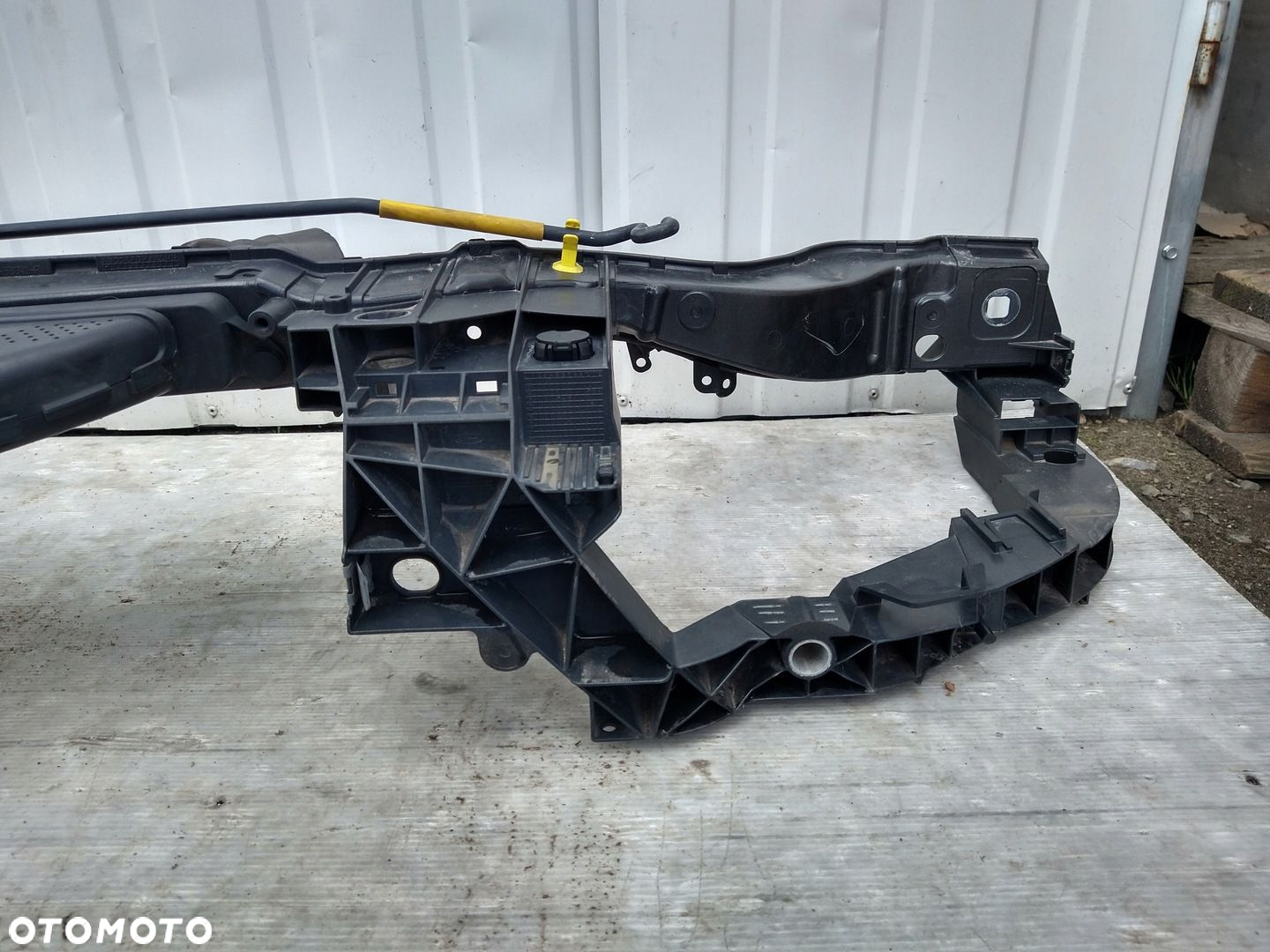 FORD FOCUS MK3 OKULAR PAS PRZEDNI PRZÓD WZMOCNIENIE ZAMEK MASKI BM518327AA - 7