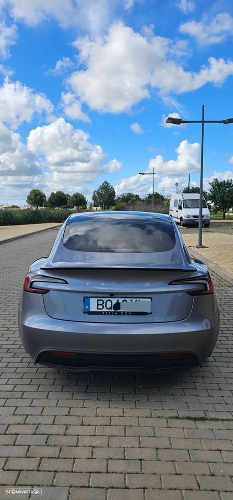 Tesla Model 3 Long Range Tração Traseira - 5