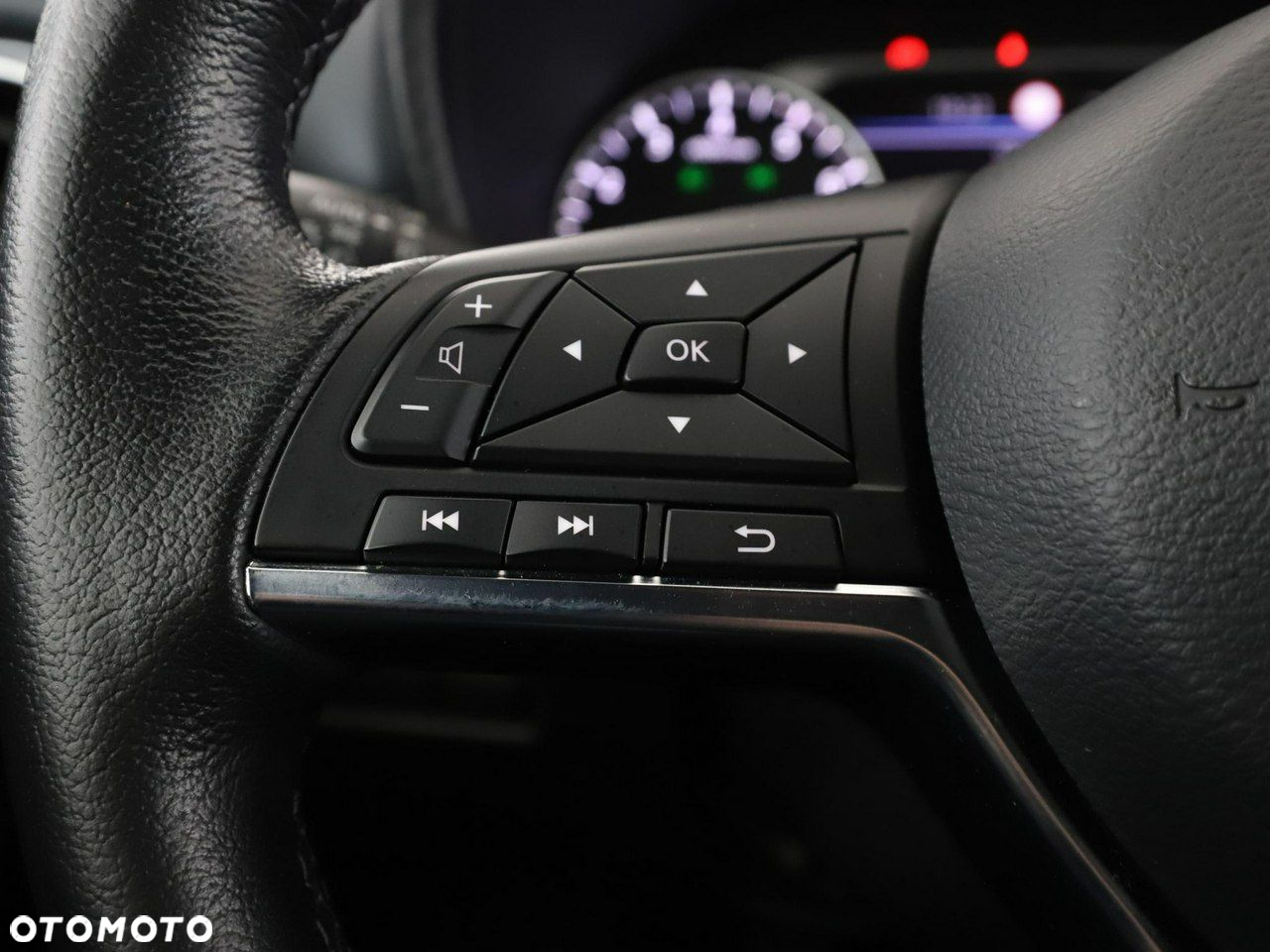 Nissan Juke 1.0 DIG-T N-Connecta - 31