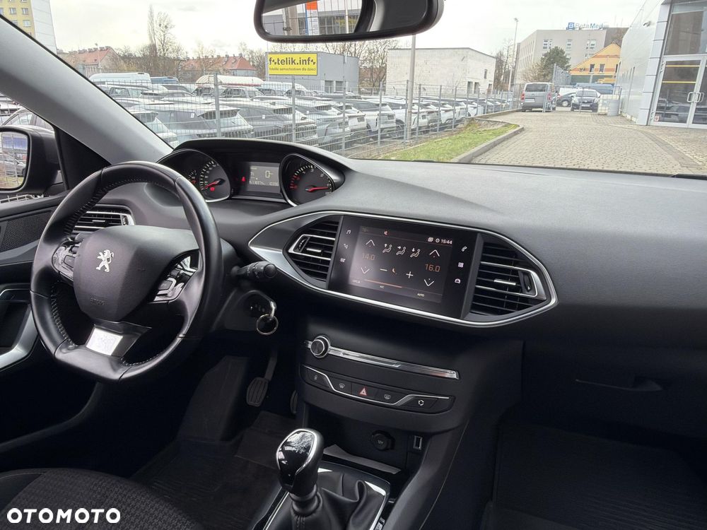 Peugeot 308 - 18