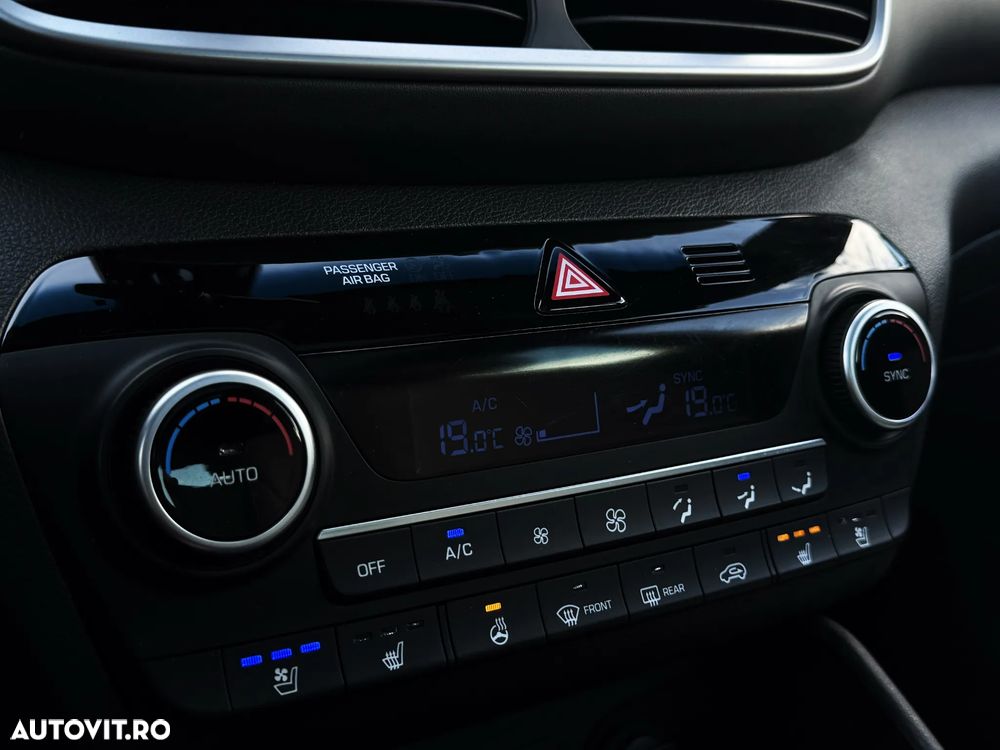 Hyundai Tucson blue 1.6 CRDi 2WD DCT Premium - 28