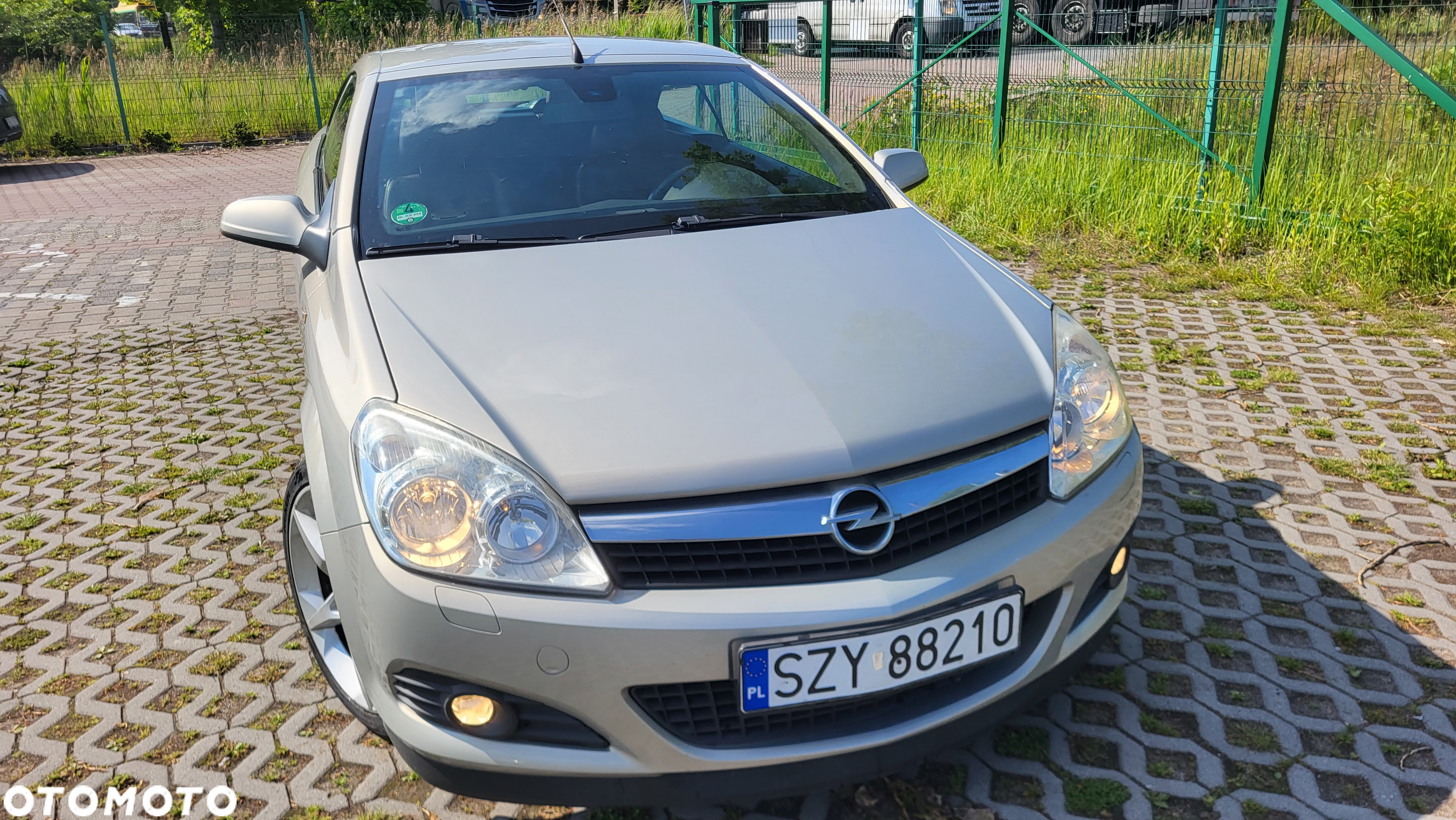 Opel Astra Twin Top 1.8 Cosmo - 19