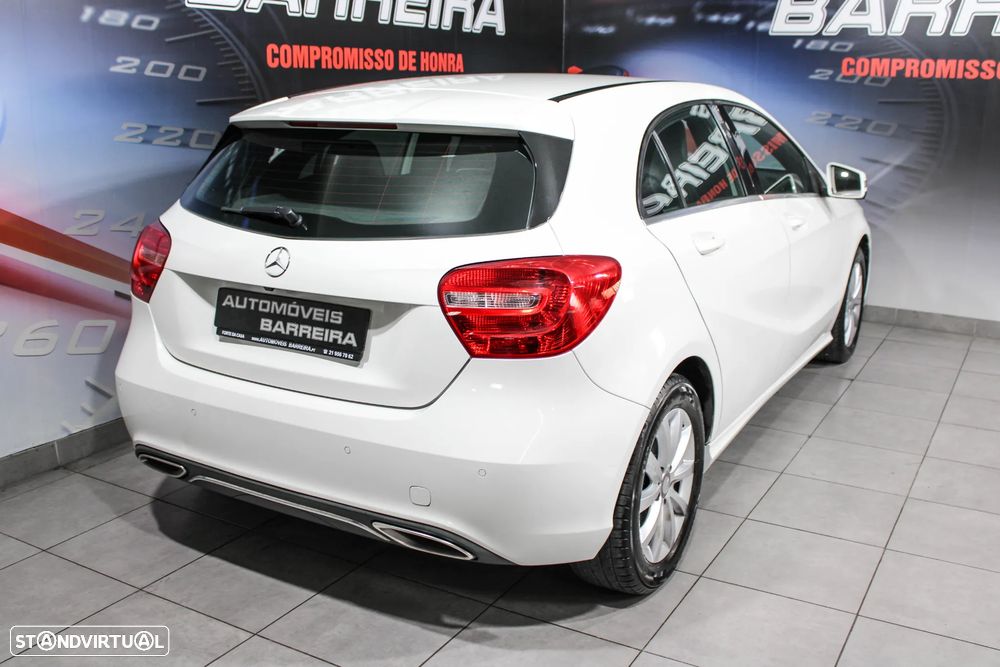 Mercedes-Benz A 180 CDI (BlueEFFICIENCY) Urban - 21