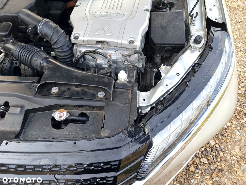 Mitsubishi Eclipse Cross 2.4 PHEV Inbusiness Plus - 16