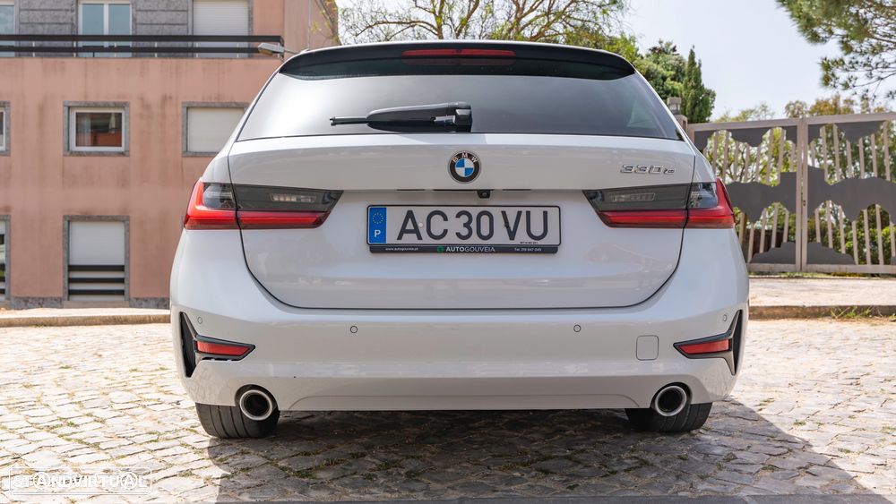 BMW 330 e Corporate Edition Auto - 4