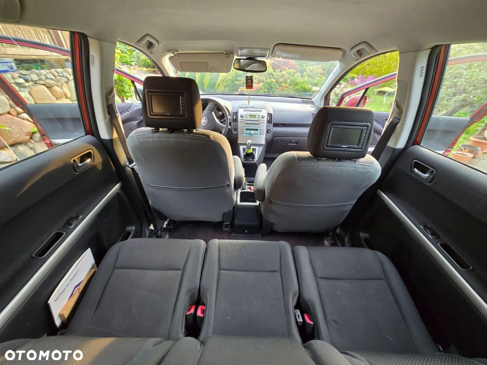 Toyota Corolla - 16