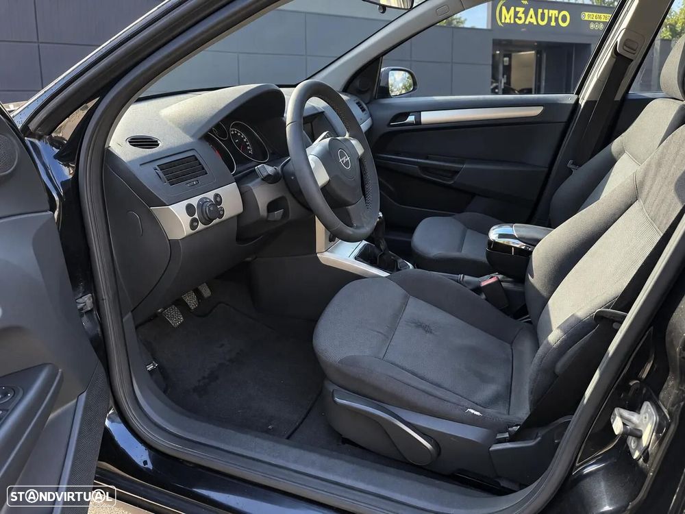 Opel Astra - 11