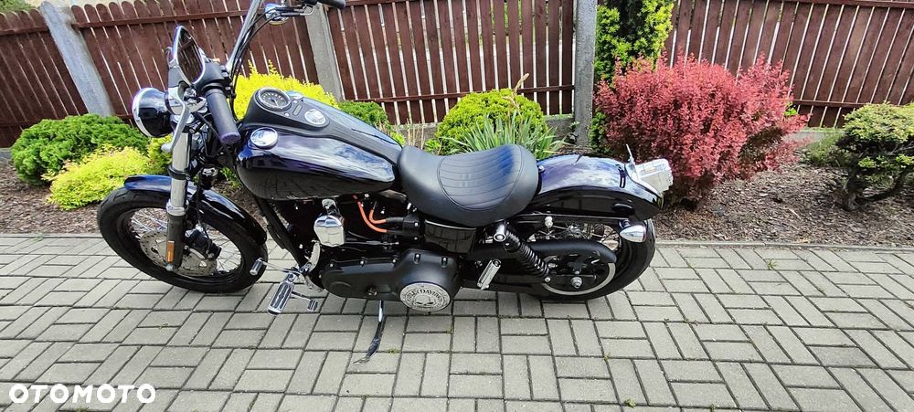 Harley-Davidson Dyna Street Bob - 15