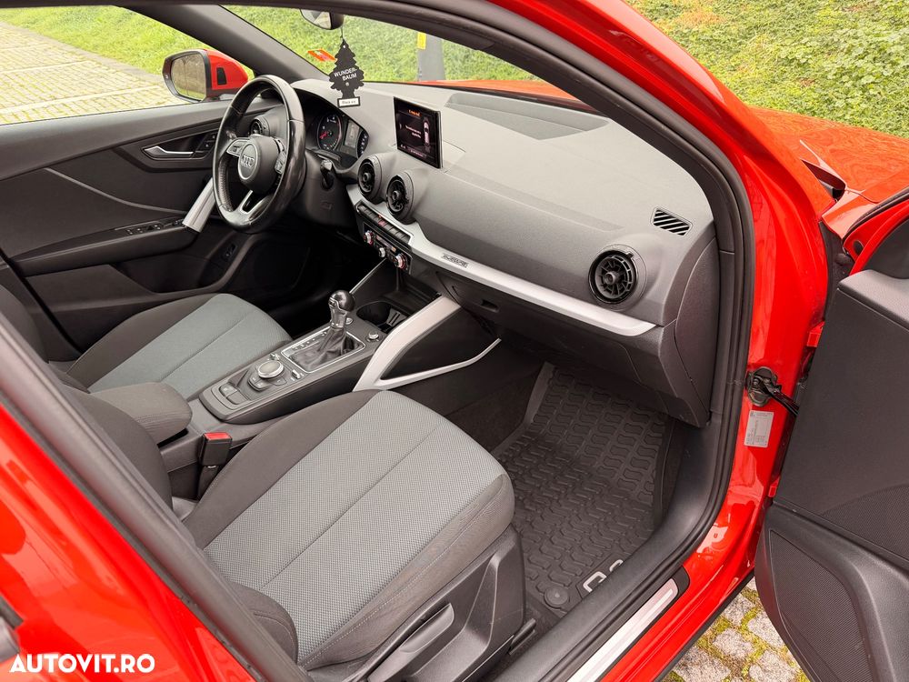 Audi Q2 2.0 TDI quattro S tronic sport - 19