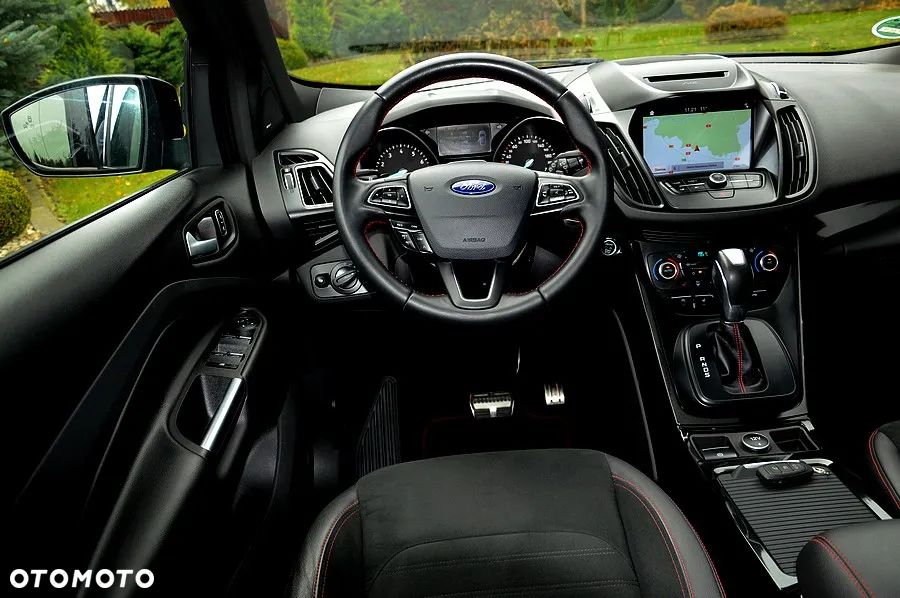 Ford Kuga 1.5 EcoBoost 4x4 ST-Line - 27