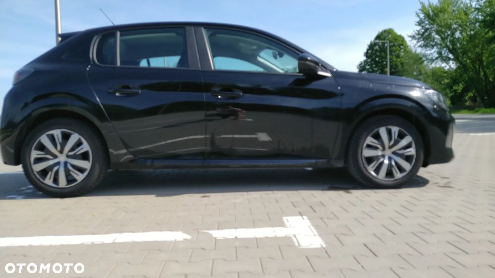Peugeot 208 1.2 PureTech GPF Allure S&S - 17