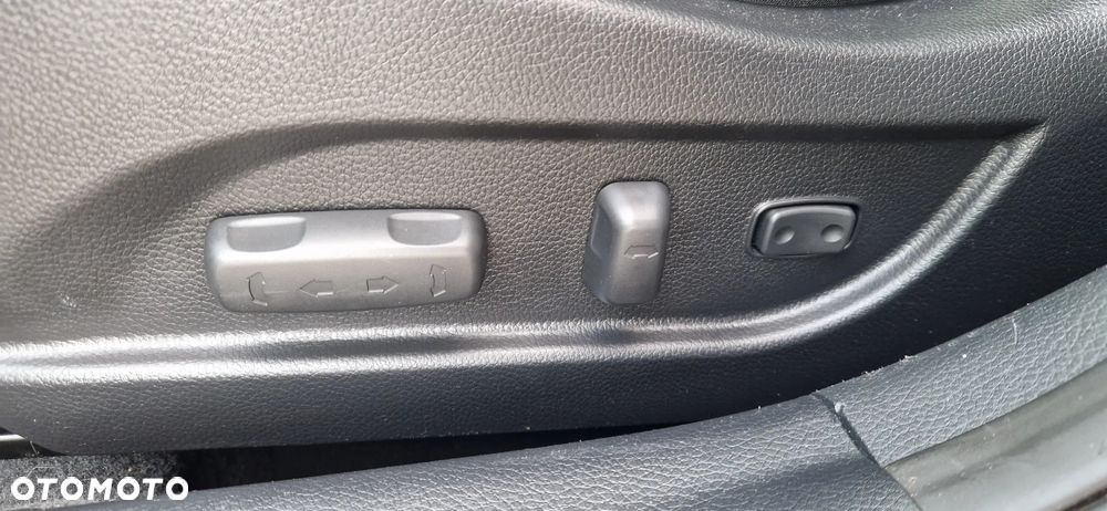 Hyundai i40 Kombi 1.7 CRDi DCT Premium - 18