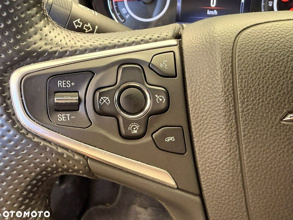 Opel Insignia 1.6 CDTI Cosmo S&S - 15