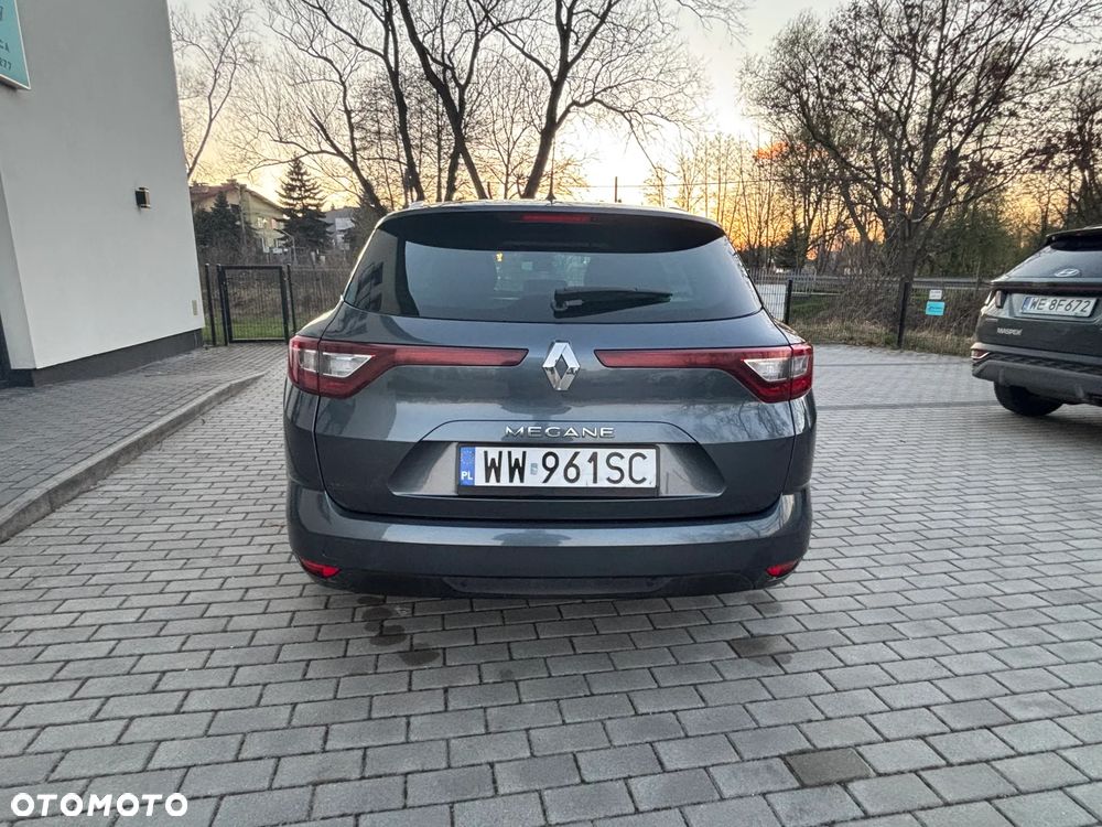 Renault Megane 1.5 Blue dCi Intens - 7