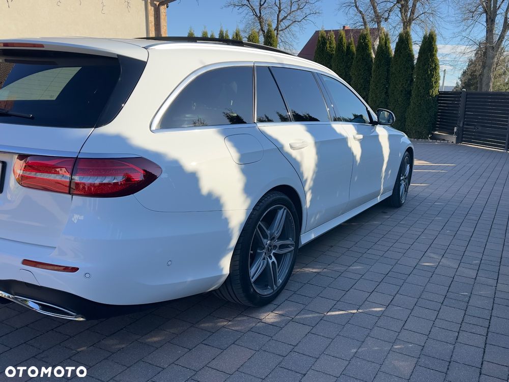 Mercedes-Benz Klasa E 220 d 9G-TRONIC - 11