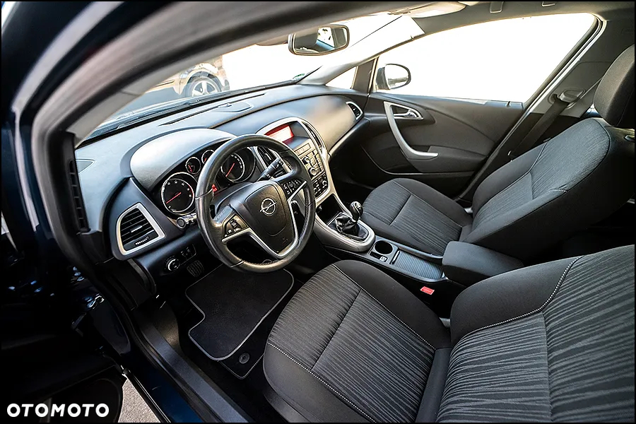 Opel Astra - 6